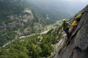 Il Viaggiatore Magazine - Arrampicata, Parco Nazionale Gran Paradiso - Davide Grimoldi