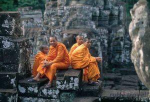 Il Viaggiatore Magazine - Monaci Buddisti, Cambogia