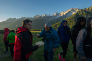 Il Viaggiatore Magazine - Sosta-spuntino - Comprensorio Ponte di Legno-Tonale - Foto Mauro Mariotti