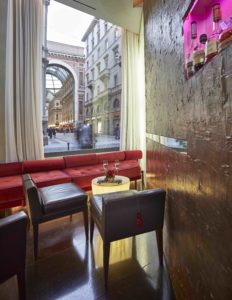 Il Viaggiatore Magazine - Sina The Grey - Milano