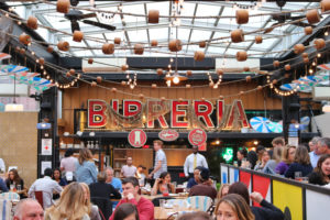 Il Viaggiatore Magazine - Birreria a Eataly - New York, USA Foto Ron Capistrano