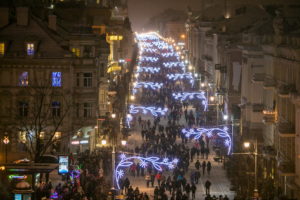 IlViaggiatoreMagazine-Decorazioni di Natale-Vilnius-Foto di Saulius Ziura-natale in lituania