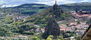 IlViaggiatoreMagazine-Panorama-Le Puy en Velay-Auvergne-Francia