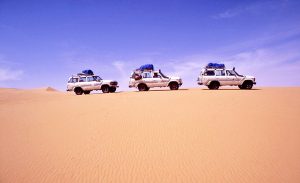 Il Viaggiatore Magazine - Auto sulle dune, Algeria