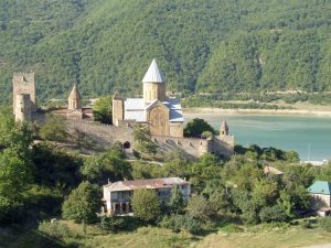 Il Viaggiatore Magazine -Castello - Ananuri, Georgiad