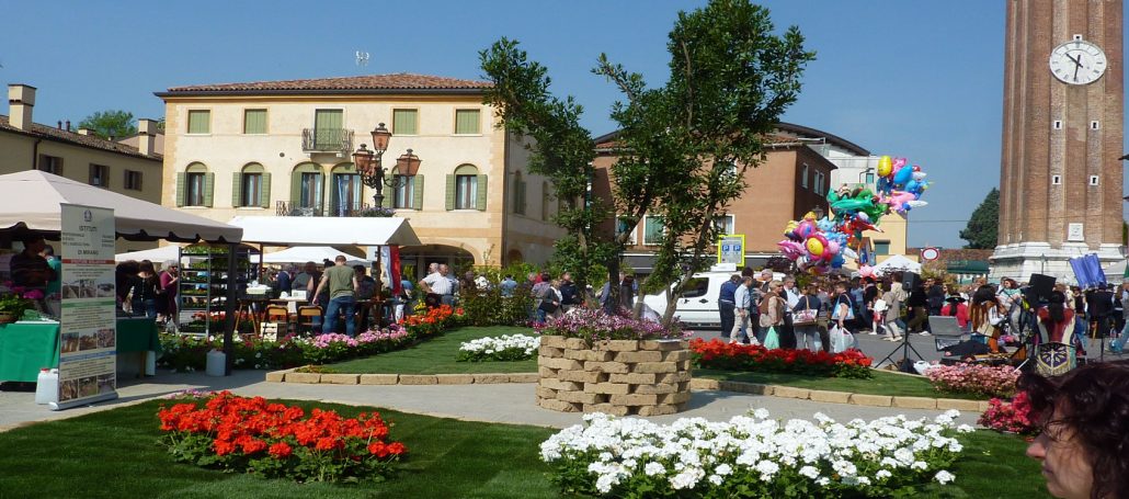 Il Viaggiatore Magazine - Mostra "Fiori a Mirano" - Mirano, Venezia