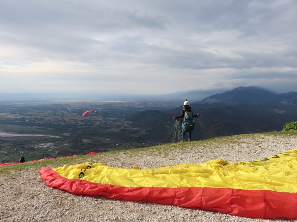 Il Viaggiatore Magazine - Parapendio in Val Meduna, Pordenone