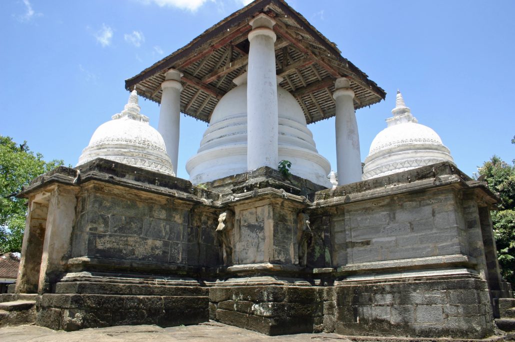 Il Viaggiatore Magazine - Perahera, Kandy