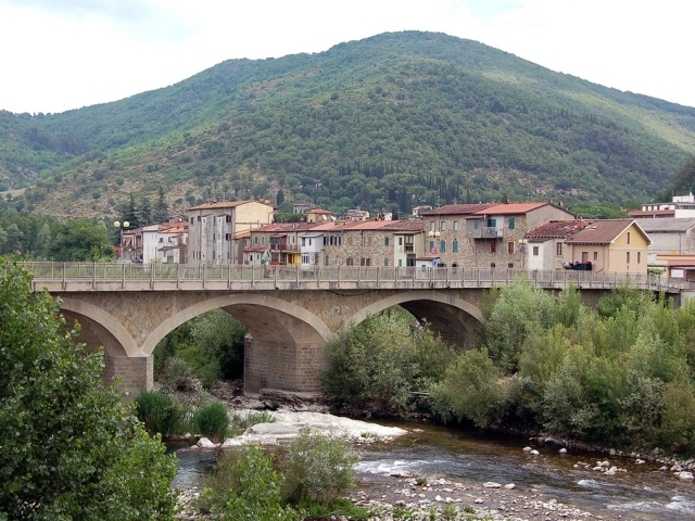 Il Viaggiatore Magazine - Rassina, Arezzo