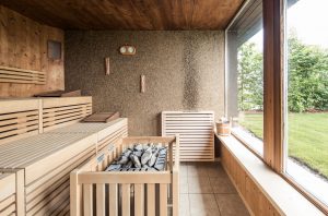 Il Viaggiatore Magazine - Sauna - Hotel Pfösl - Nova Ponente, Bolzano