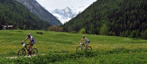 Il Viaggiatore Magazine - Vivere Cogne in bicicletta