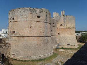 Il Viaggiatore Magazine - Castello di Otranto, Salento
