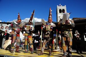 Il Viaggiatore Magazine - "Carneval di Mat" - Bormio, Sondrio - Foto di Alberto Urbani