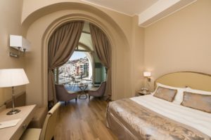 Il Viaggiatore Magazine - Gran Hotel Portovenere - Camera da letto -Portovenere, La Spezia