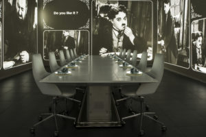 Il Viaggiatore Magazine - Hard Rock Ibiza - Ambientazione : Charlie Chaplin, Ibiza