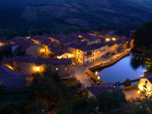 IlViaggiatoreMagazine-Panorama notturno di Santa Fiora-Grosseto-Amiata