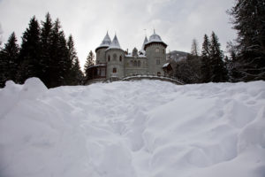 IlViaggiatoreMagazine-Castello Savoia-Gressoney-Valle d'Aosta-Foto Enrico Romanzi