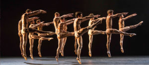IlViaggiatoreMagazine-Balletto del Grand Theatre de Geneve-"Carmina Burana"-Foto di Gregory Batardon