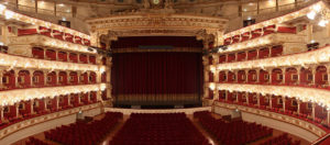 IlViaggiatoreMagazine-Teatro Petruzzelli-Bari