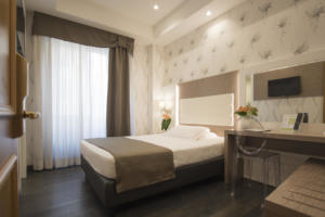 IlViaggiatoreMagazine-Camera-Hotel Diana-Roma