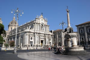 IlViaggiatoreMagazine-Piazza Duomo-Catania