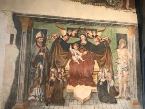 Chiesa di San Bernardino-Particolare-madonna della Misericordia-Lusernetta-Torino