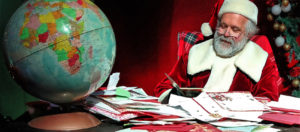 Babbo Natale con le sue letterine-Govone-Cuneo