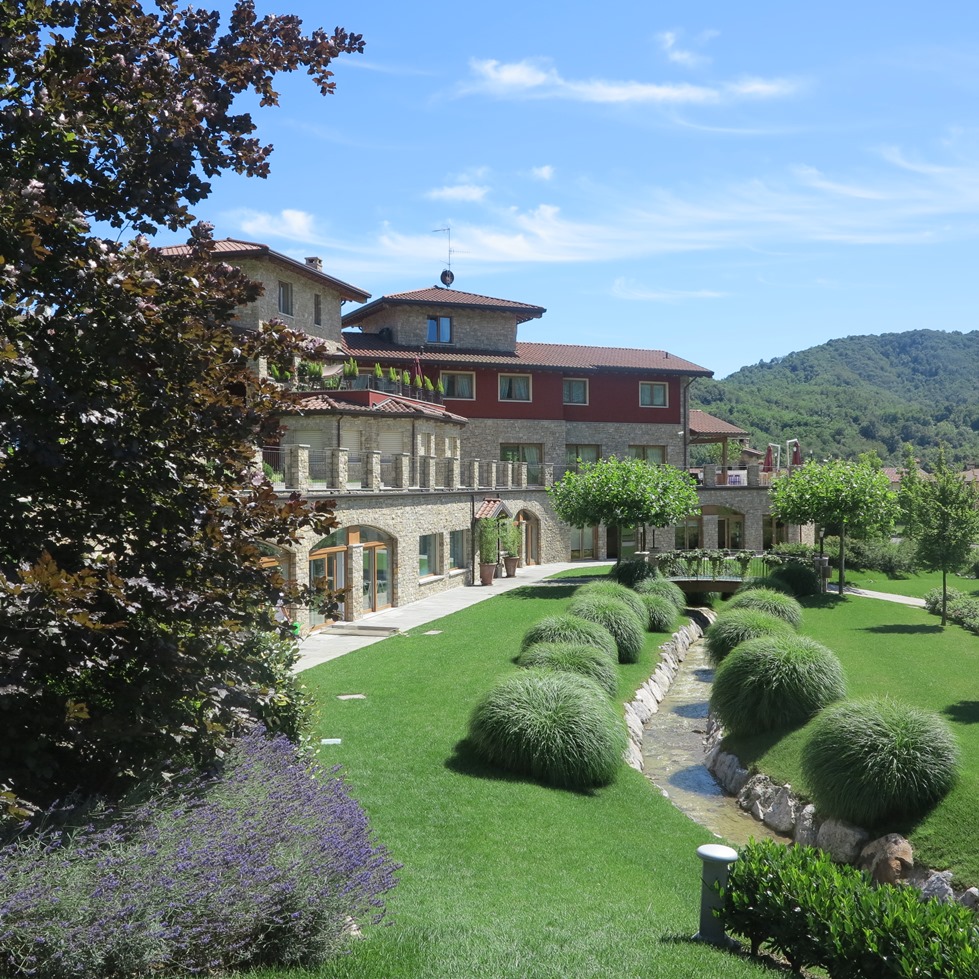 Resort e SPA Tata-O-Palazzago-Bergamo