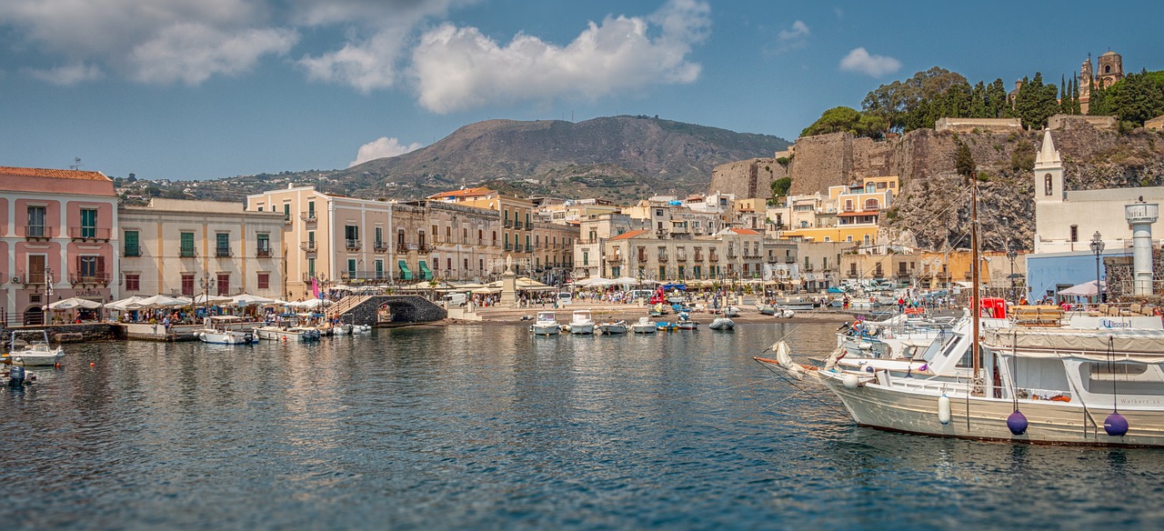 ISOLA DI LIPARI LUOGO MAGICO