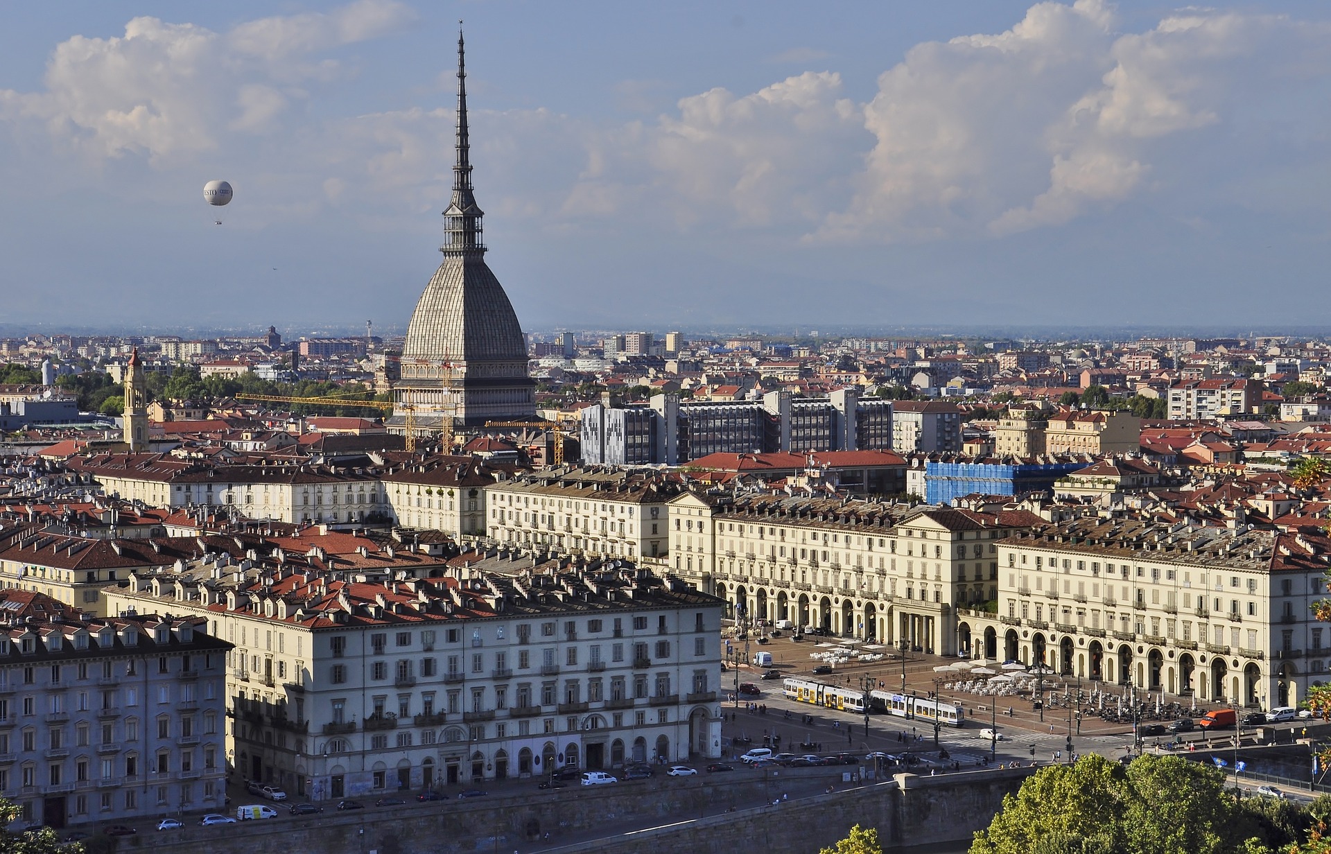 UN GIORNO A TORINO