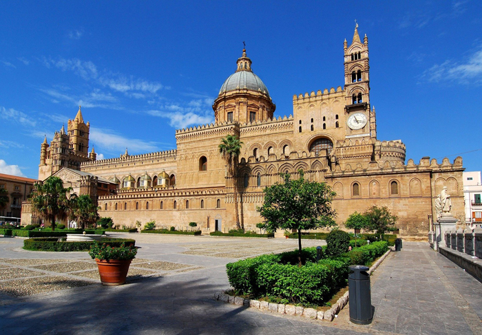 visitare napoli e palermo