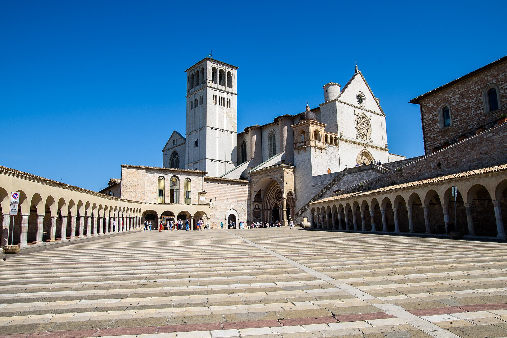 VIAGGIO IN UMBRIA