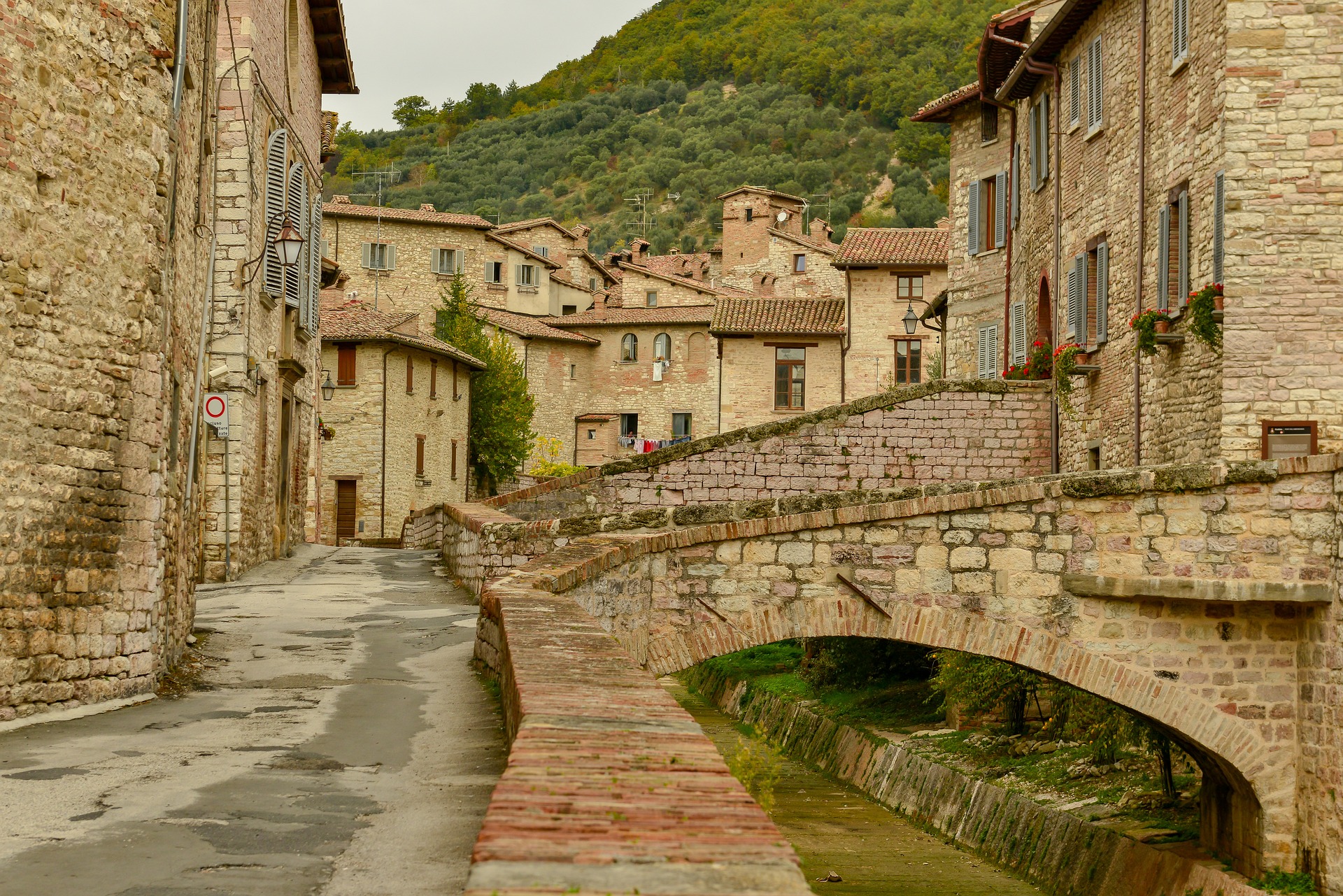 VIAGGIO IN UMBRIA