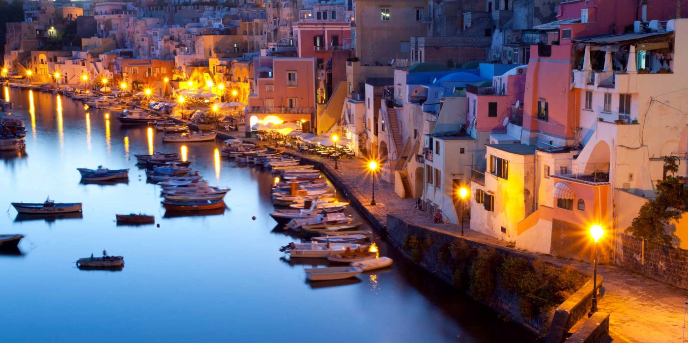 procida luoghi viaggi il viaggiatore magazine il porto