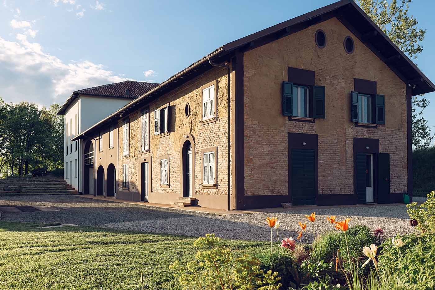 azienda-agricola-biodinamica-in-piemonte-alberghi-&-location-il-viaggiatore-magazine-calamar