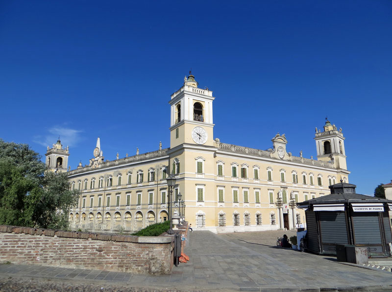 cosa-vedere-a-parma-luoghi-e-viaggi-il-viaggiatore-magazine-colorno