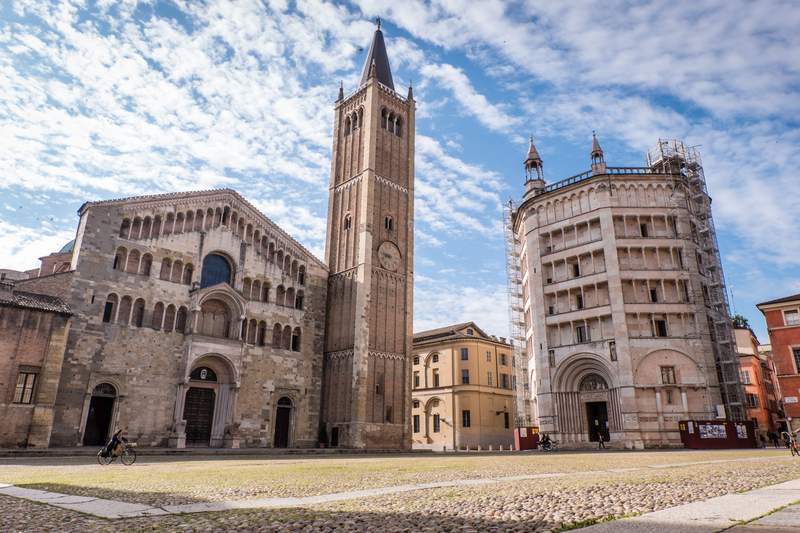 cosa-vedere-a-parma-luoghi-e-viaggi-il-viaggiatore-magazine-duomo e battistero