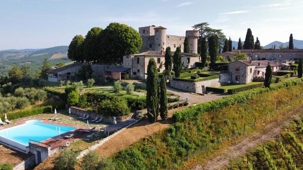 castello-di-meleto-alberghi-&-location-il-viaggiatore-magazine-castello RIDOTTA
