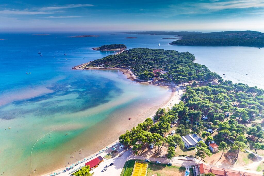 spiagge-Croazia-luoghi-e-viaggi-il-viaggiatore-magazine-medulin