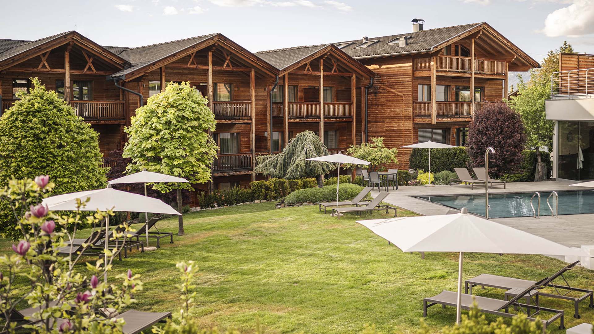 val-ridanna-alberghi-&-location-il-viaggiatore-magazine-copertina