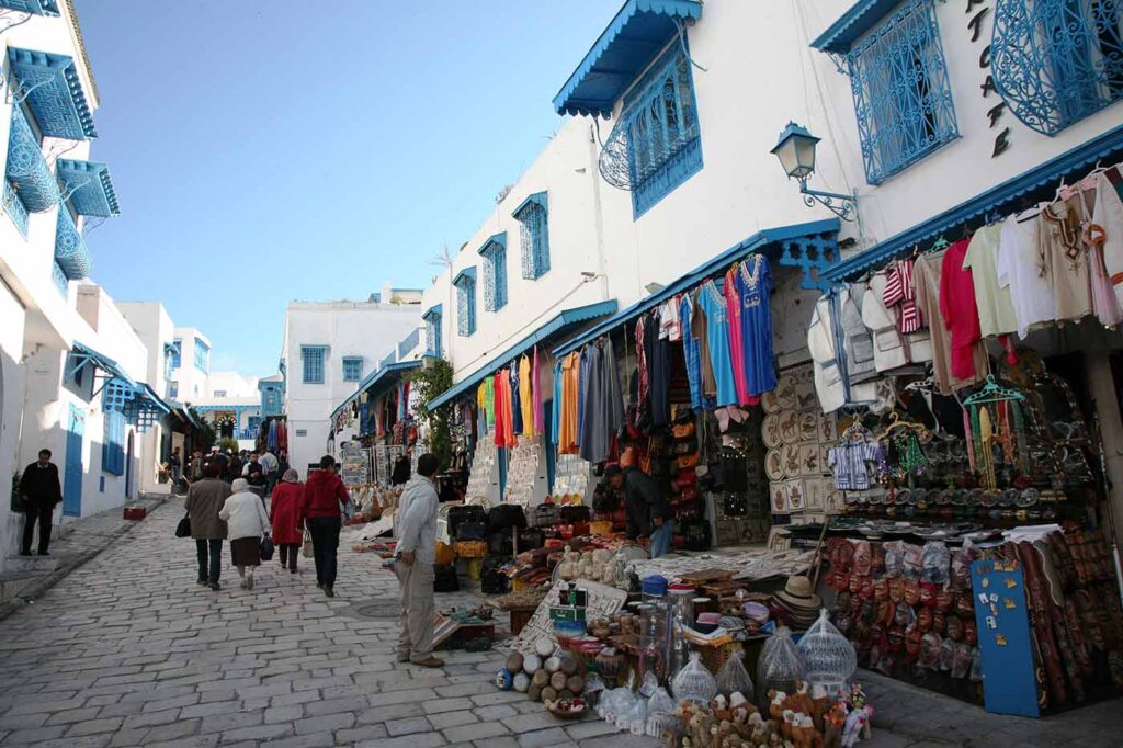 sidi-bou-said-breaking-news-il-viaggiatore-magazine-mercato