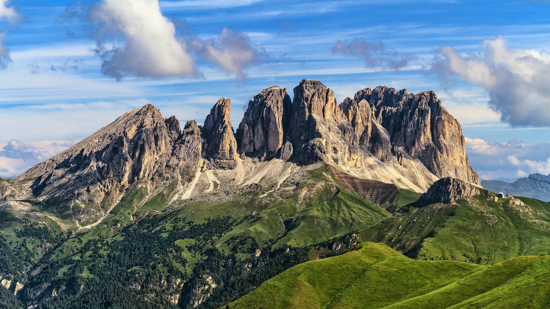 suoni-delle-dolomiti-cultura-e-appuntamenti-il-viaggiatore-magazine-copertina