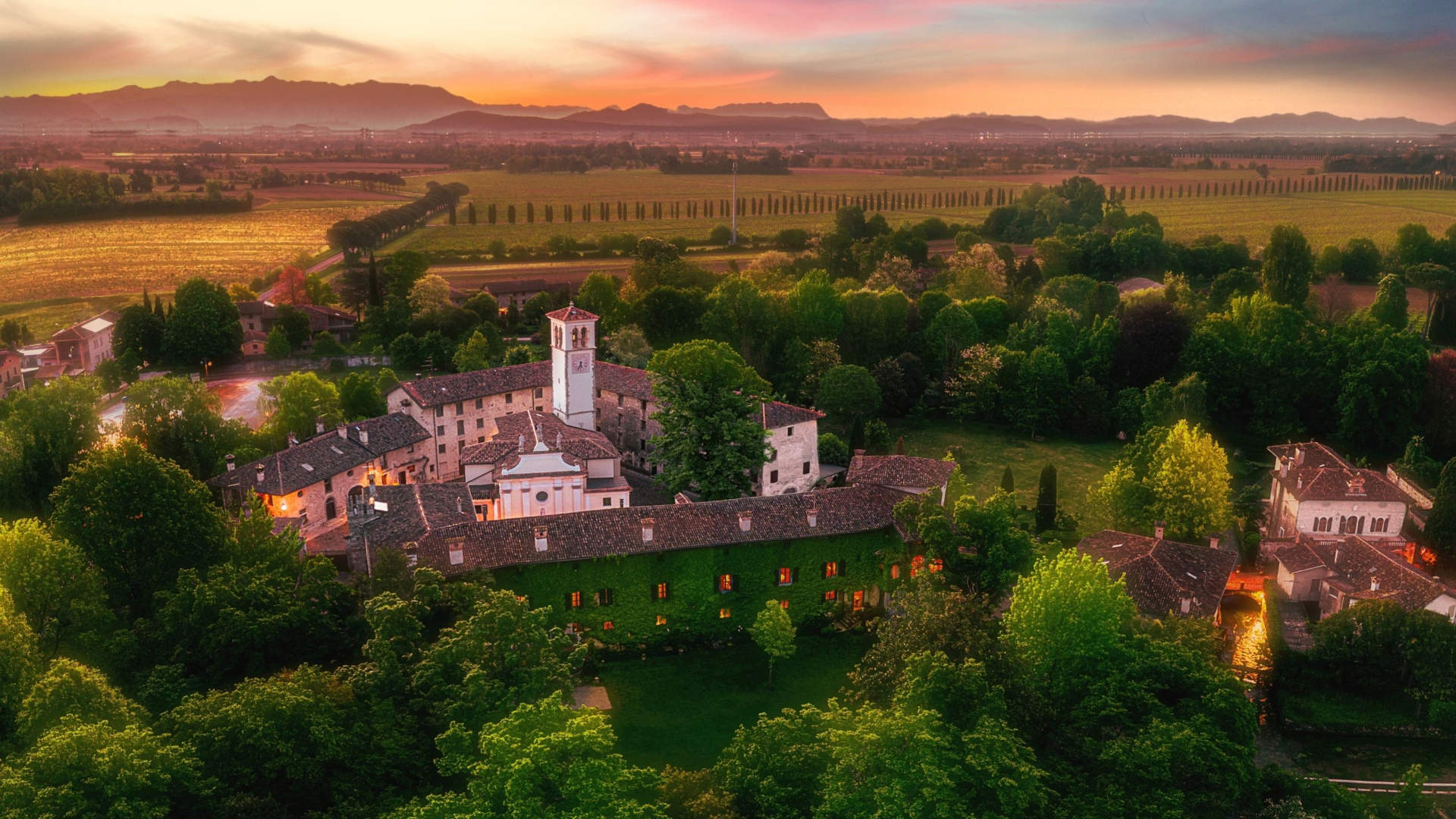 Autunno in Friuli Cultura & Appuntamenti il viaggiatore magazine cover